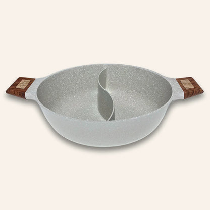 【冬の定番 ｜ 2つの味を同時に】FUTATSUNABE™ 仕切り鍋