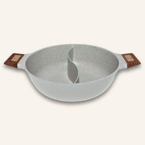 【冬の定番 ｜ 2つの味を同時に】FUTATSUNABE™ 仕切り鍋